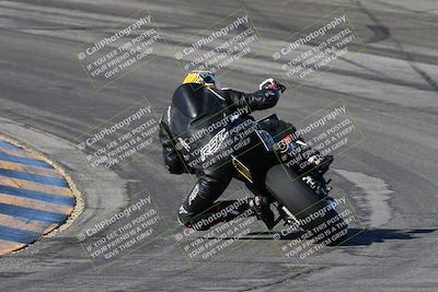 media/Feb-06-2025-Racers Edge (Thu) [[c17ed6f7b1]]/2-B Group/Session 4 End (Turn 10 Backside)/